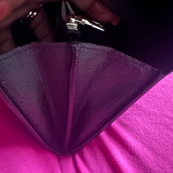 Louis Vuitton Epi Louise Wallet - Picture 9 of 11